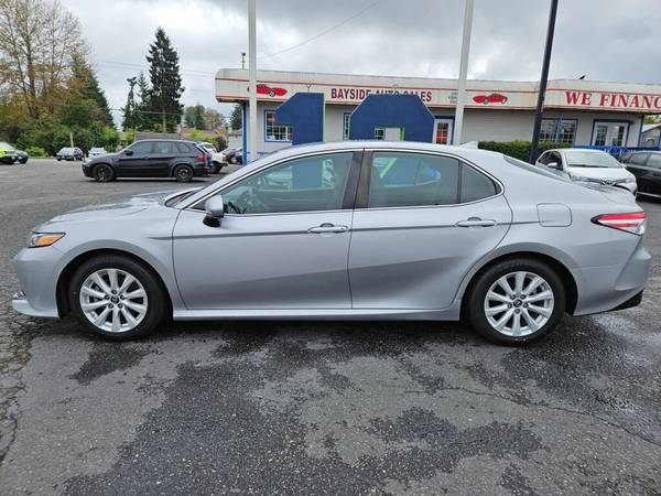 Todo crédito aceptado** 2019 TOYOTA CAMRY LE Se aceptan cambios** - $16,999 (#1 Selección de vehículos usados baysideautosales.)63623561527555121