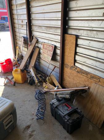 Garage and moving sale 1