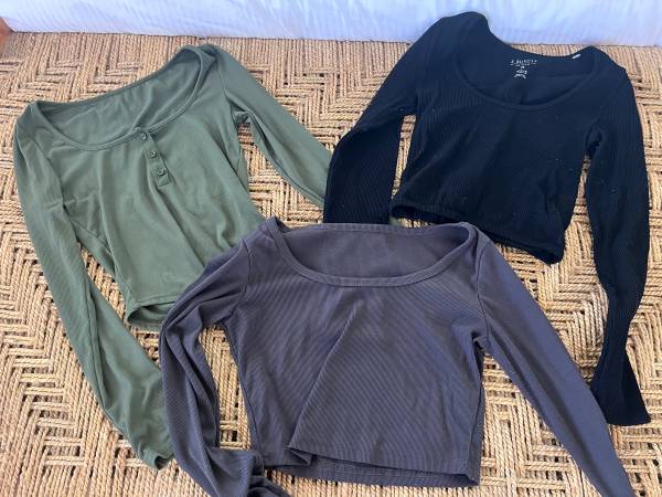 3 Women’s Long Sleeved Shirts - Fitted, Size Small - GREAT CONDITION 1