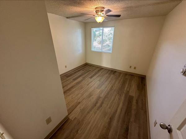 $1,225 / 2br - 795ft2 - Live Comfortably Without Breaking the Bank! (Kennewick)63673517770627124