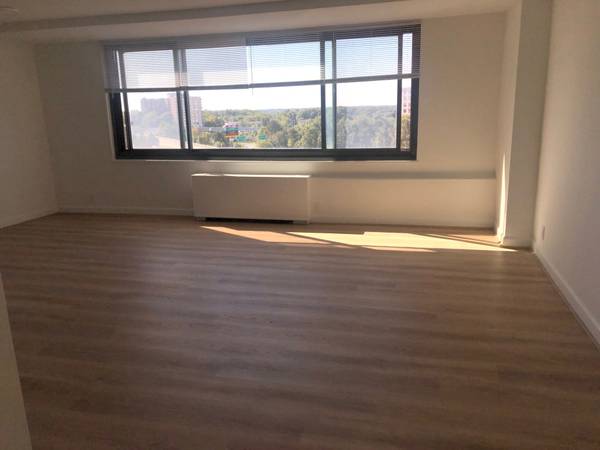 $1,628 / 514ft2 - Open House, Southern Towers 10/04/2025. Save The Date!! (Alexandria)63896393955843121