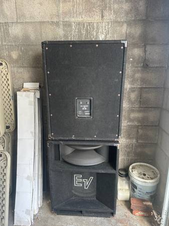 Electro Voice PA Speakers 1