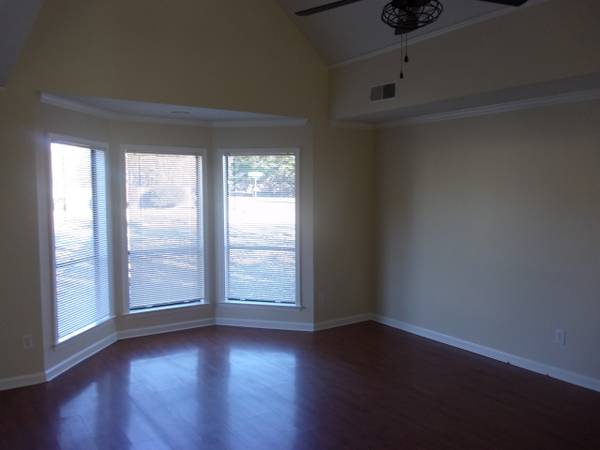 $250,000 / 3br - 1841ft2 - Propiedad de Alquiler Lista para Usar - 6945 Sauvignon Cv (Memphis, TN)63761719340163122