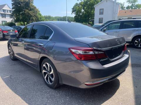2016 Honda Accord - $15,400 (Baraboo)63625029997953124
