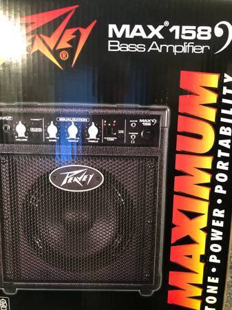 Peavey Max 158 Bass Amplifier 1