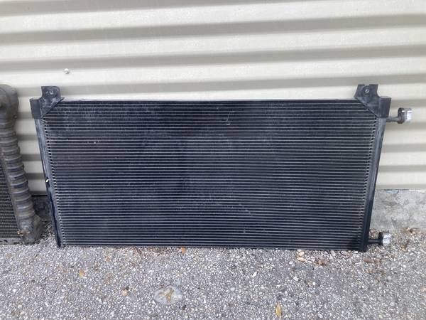 2001 Chevy Suburban A/C Condenser 1