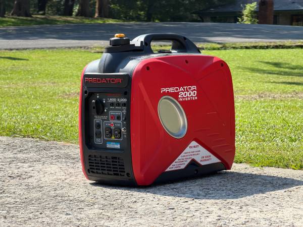 Predator 2000 Inverter Generator - Like New 1