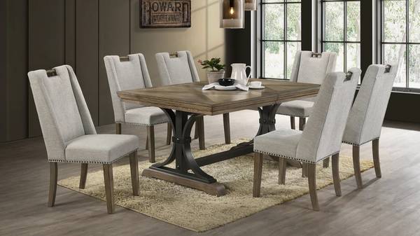 Dining Table w/ 6 Chairs 1