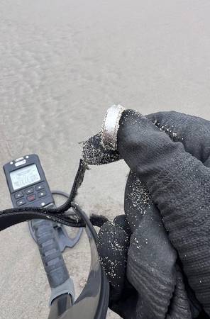 Metal detecting for lost items. ring. keys. metal detector 1