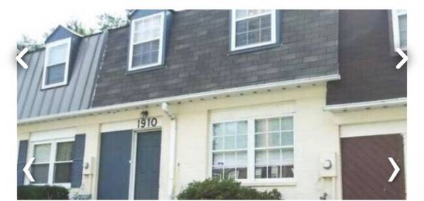 Condo Townhome-1910 Dutch Village Drive 1