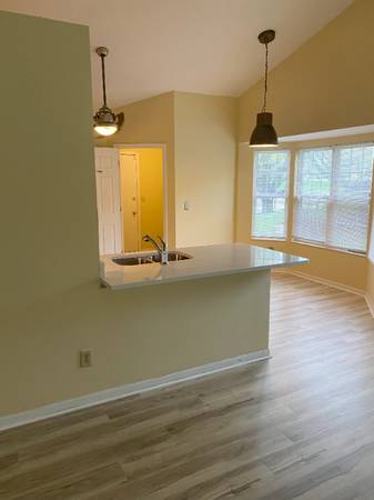 $2500.00 / 3br - 1650ft2 - Casa de estilo rancho en Colerain63974474695043123