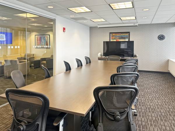 $348 Private Office, in the Ren Cen! (Detroit)64018940730883122