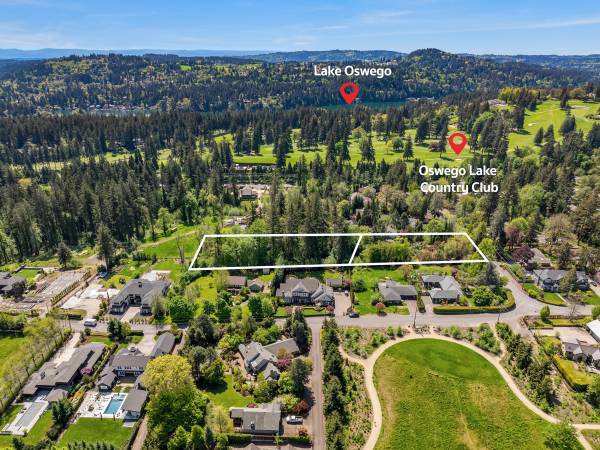 $1,449,000 1.5 Acres en Lake Oswego (Lake Oswego)63842022757761124
