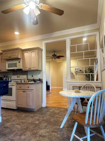 $3,775 / 2br - 1650ft2 - Beautiful 2bd/2bth serene Haiku property! Available Nov 1st! (Haiku)63939390879875123