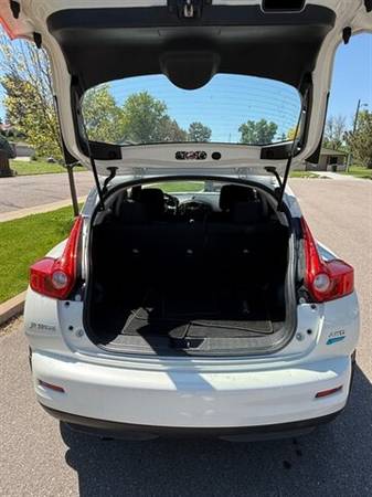 2014 Nissan JUKE S - $5,99163619683277827124