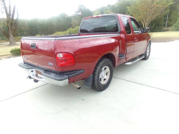 2002 ford f150 xlt supercab v6 2wd 1 owner(160K)hwy mi sharp truck%%% - $6,995 (riverdale)63620661951873124
