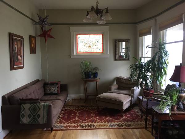 $775 furnished or unfurnished room for sublet (close-in SE)63831249240321123