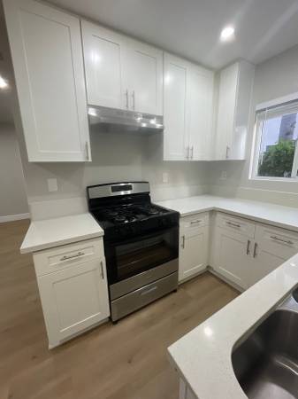 2 Bed 1 Bath Apartment - First Month Free 1