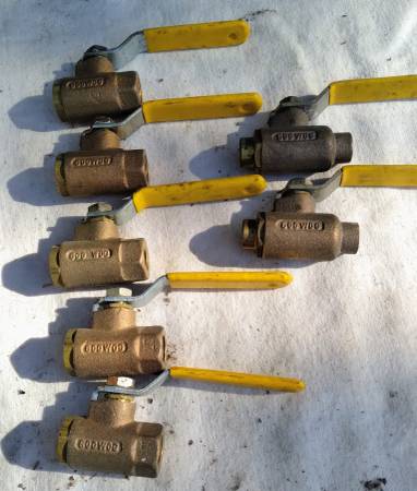 MORE BALL VALVES 1