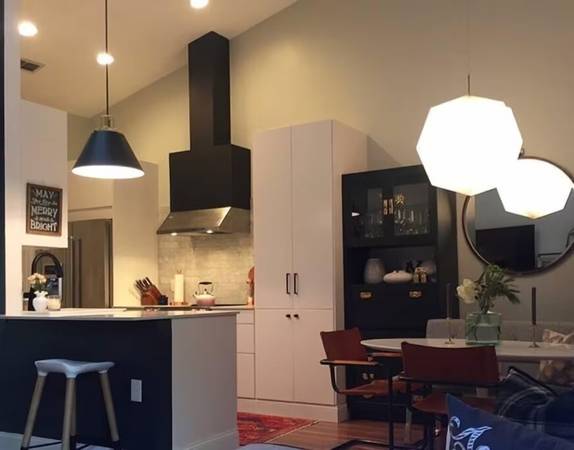 $90 / 2br - 900ft2 - Casa Adosada Extremadamente Limpia y Acogedora, Cerca de Todo (Gainesville)63823034660737121
