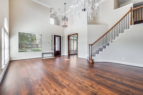 $665,000 / 4br - 3556ft2 - ***An Undeniably Gorgeous Home*W/Updates in Carrollton*4Beds*3.1 Baths (Carrollton, Texas)63796304170881121