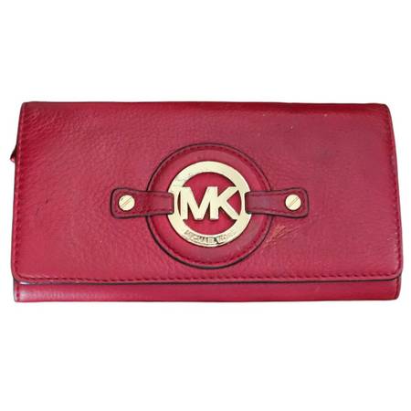 Cartera larga de cuero roja de Michael Kors - $25 (Auburn)63471460649473120