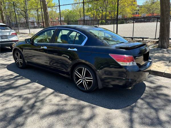 2008 Honda Accord V6 - $3,000 (Flushing)63614880844417121