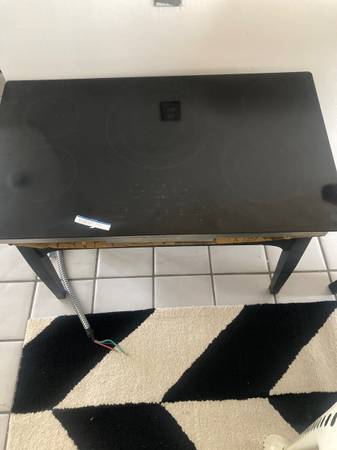 New GE 6 Burner Cooktop! 1