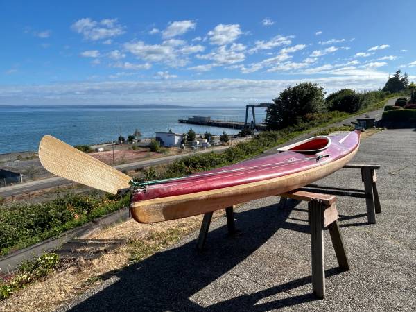 Kayak de turismo Eddyline - $400 (Mukilteo)63471420784131122