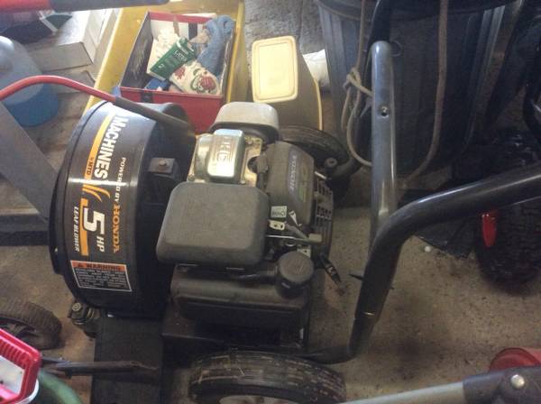 5HP Wheeled Leaf Blower 1