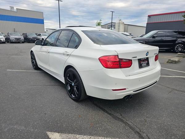 2014 BMW 3 Series 328i xDrive - $16,850 (Pre-Owned Luxury)63441610196353122