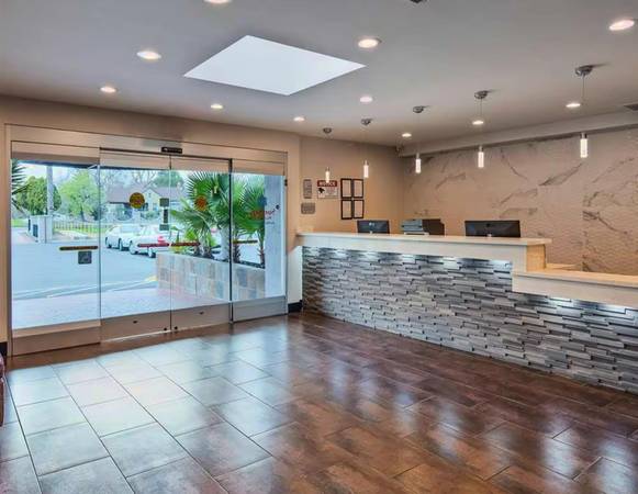 $550 / 1br - TARIFAS SEMANALES Y MENSUALES + Hotel 100% Libre de Humo - Máquina de Hielo/Venta Automática (Sacramento)64043669774977124