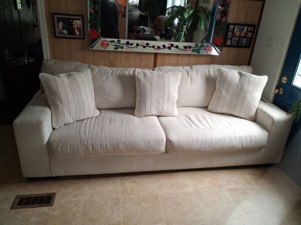 Couch & loveseat 1