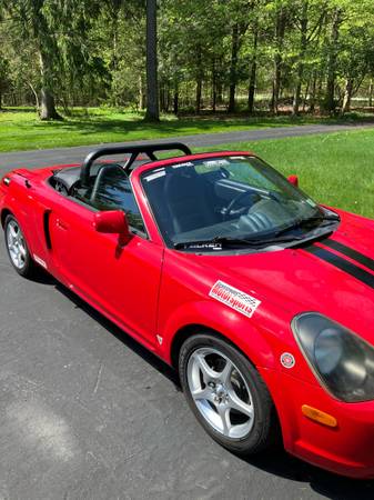 2000 TOYOTA MR2 SPIDER - $9,500 (Albertson)63654718729985120