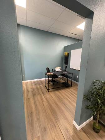 $1,500 / 1025ft2 - Beautiful Built Out Office Space Move-In Ready Today 1000sqft. (Palm Coast/Bunnell)63791525564161122