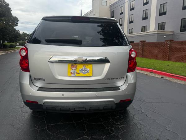 white leather equinox - $4,500 (Fayetteville)63621191204225122