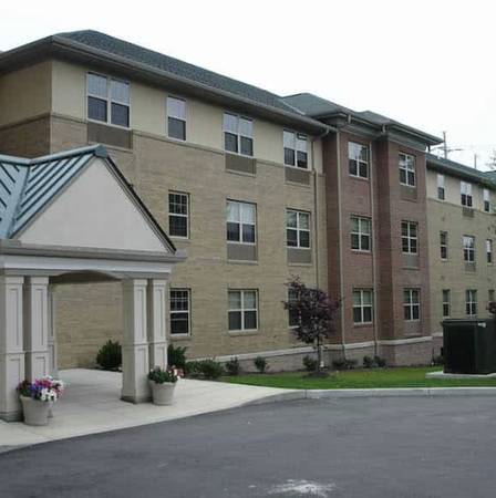 $925 / 2br - 726ft2 - Senior Community, Affordable, Now Avail, Pets OK, Income Limits Apply (Cleveland)63860362911873120