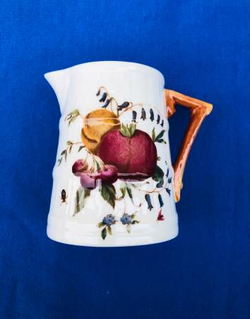 Royal Vintage Worcester Porcelain Creamer Mini Pitcher - $6 (San Diego-Ocean Beach)63471473204609120