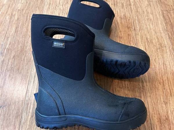 Bog's Ultra-Mid Waterproof Insulated Snow Boots Sze 8 Men's 10 Women's 1