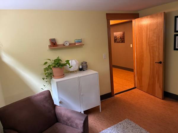 $600 / 153ft2 - Espacio de oficina profesional (Corvallis dwn twn)63624758831107124