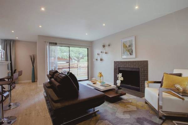 $1,399 / 1br - 700ft2 - 1B/1B, 24-Hour On-Site Laundry Center, Pet Friendly (9500 Jollyville Road, Austin, TX)63922557956354122