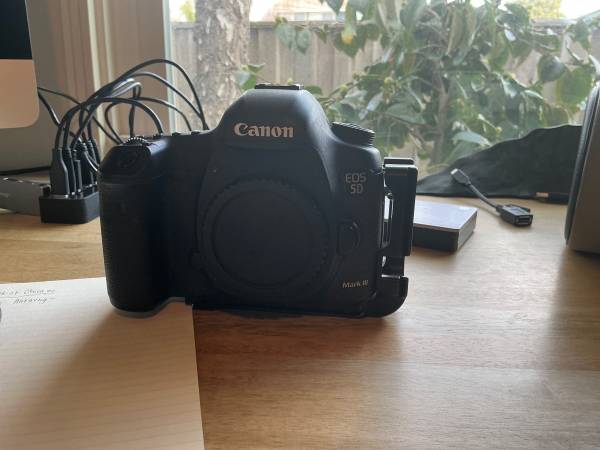 Canon 5D Mark 111 camera body 1