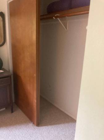 $3,200 / 2br - 2 bedroom/1bath (Kahaluu)63686745463811123