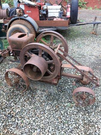 3Hp Hit and Miss Engine 1
