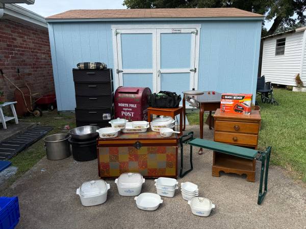 Multi family Yard Sale 1