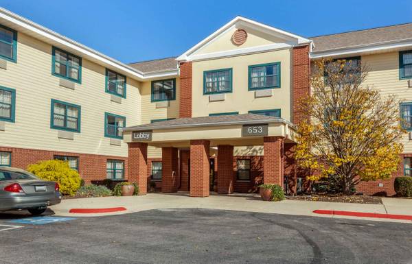 $1,560 Fully Furnished Studio – All Utilities Included!63981977608579120