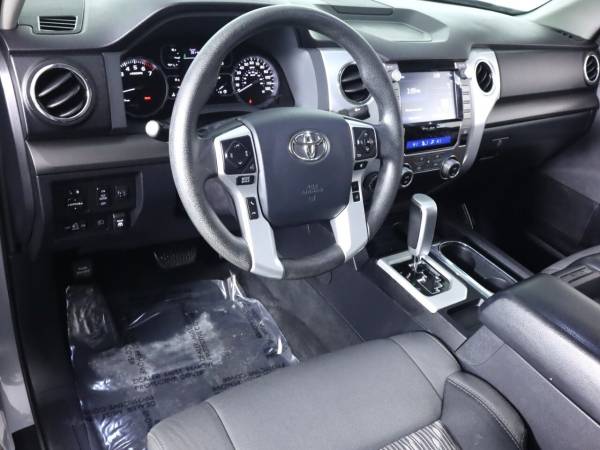 2020 Toyota TUNDRA 4WD SR5 - Photo 9