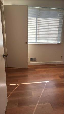 $950 / 3br - 150ft2 - $950 / 3br - 150ft2 - bedroom with own parking / cuarto con parking (san jose north)63861212627203120