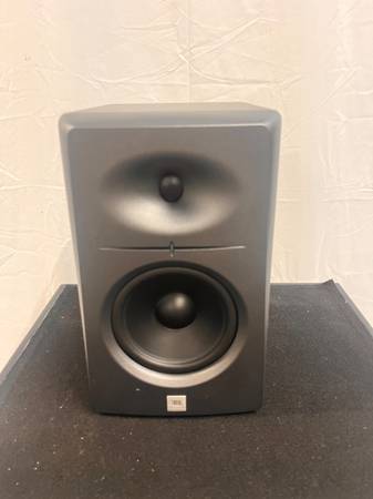 JBL STUDIO MONITORS 1