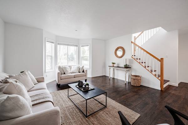 $389,900 / 2188ft2 - Spacious (2,188 SF) Townhouse with Oversize Garage (5700 NE 82nd Ave, C-15)64039058092033123